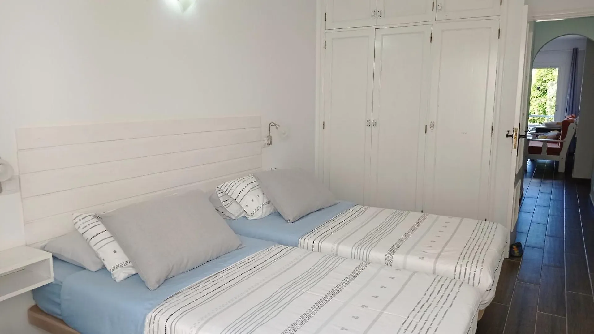Buena Fuerte Apartamentos Mari e Giuli Tarajalejo España